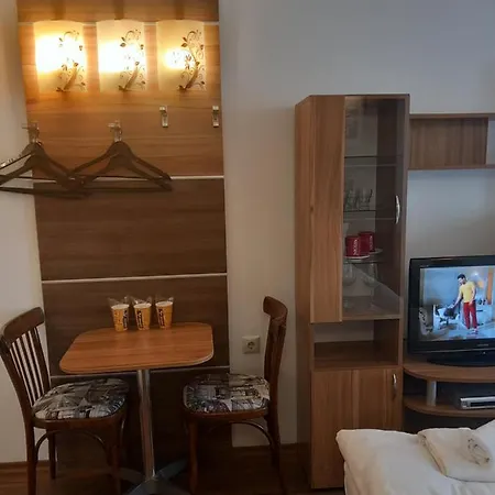 Three Dolphins With A Rooftop Terracе 3*